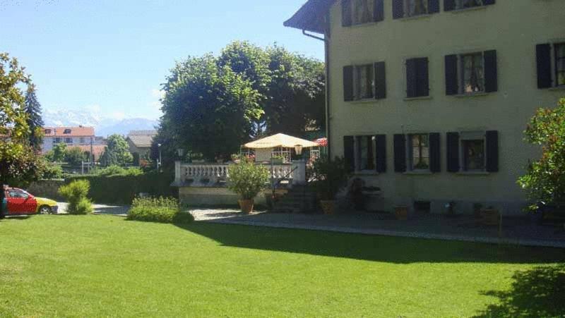 Hotel De Bahyse Blonay Bagian luar foto
