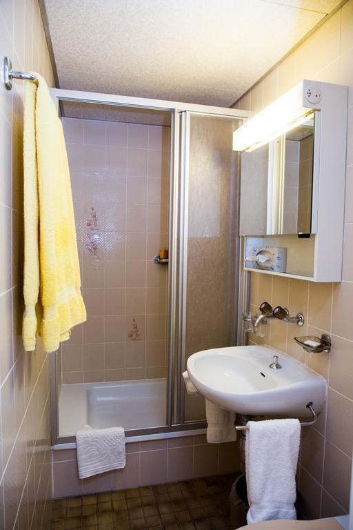 Hotel De Bahyse Blonay Bagian luar foto