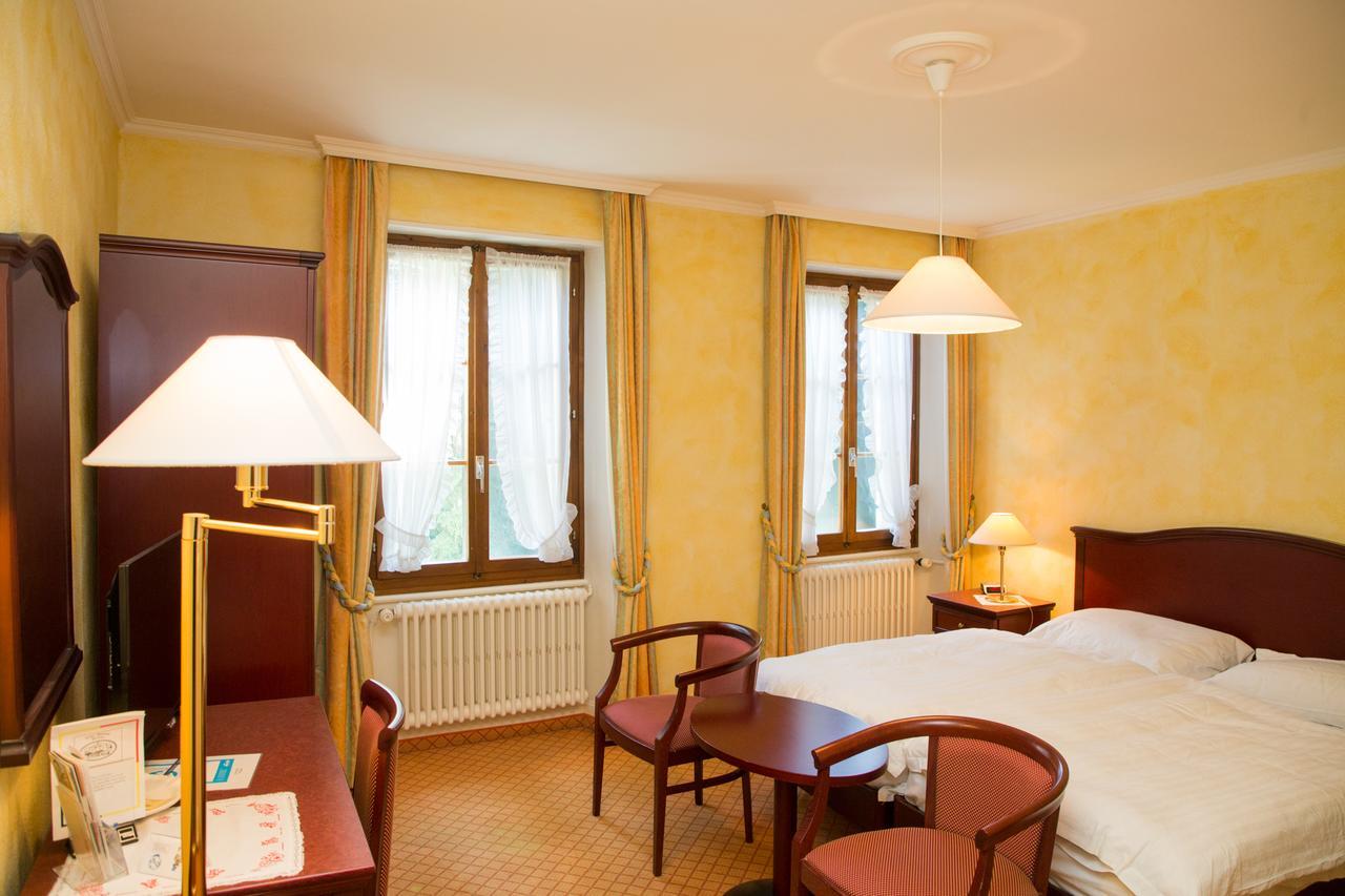 Hotel De Bahyse Blonay Bagian luar foto